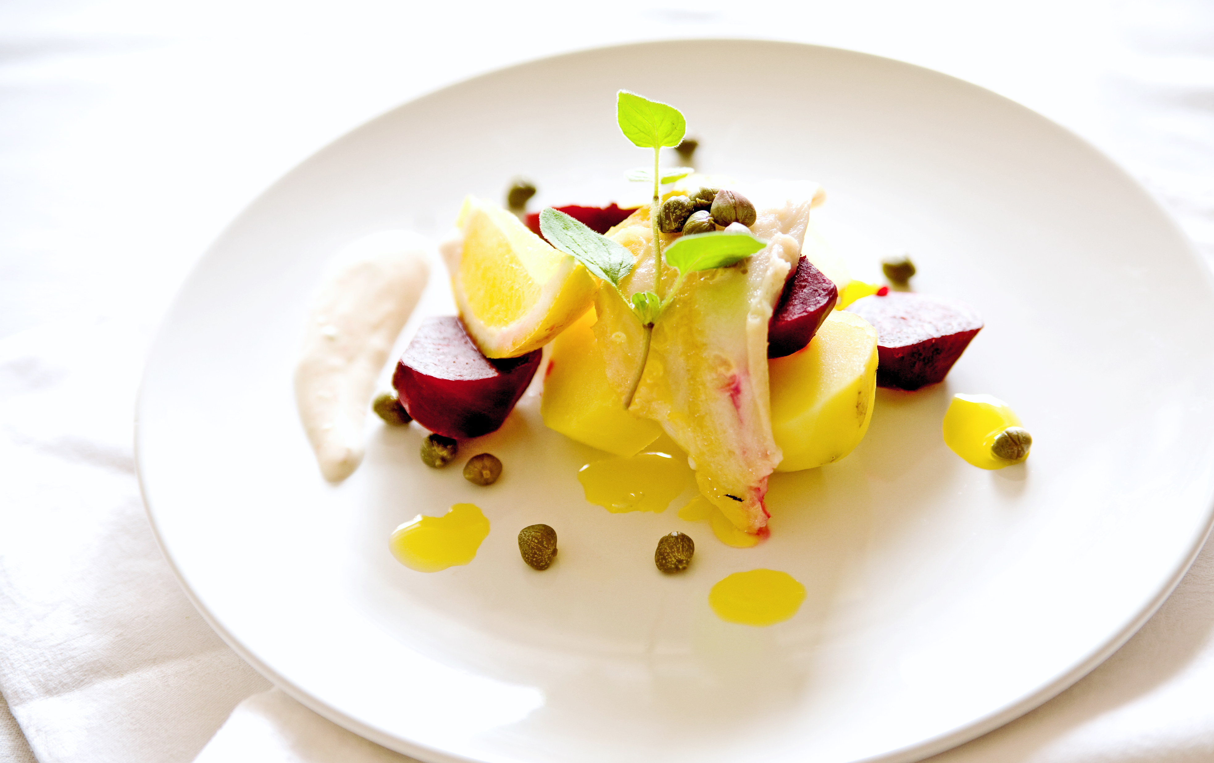 Rödspätta med rödbetor och kapris