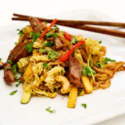 Wok-fried Beef with Savoy Cabbage & Cashew Nuts