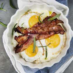 Baked Yogurt with Eggs and Bacon